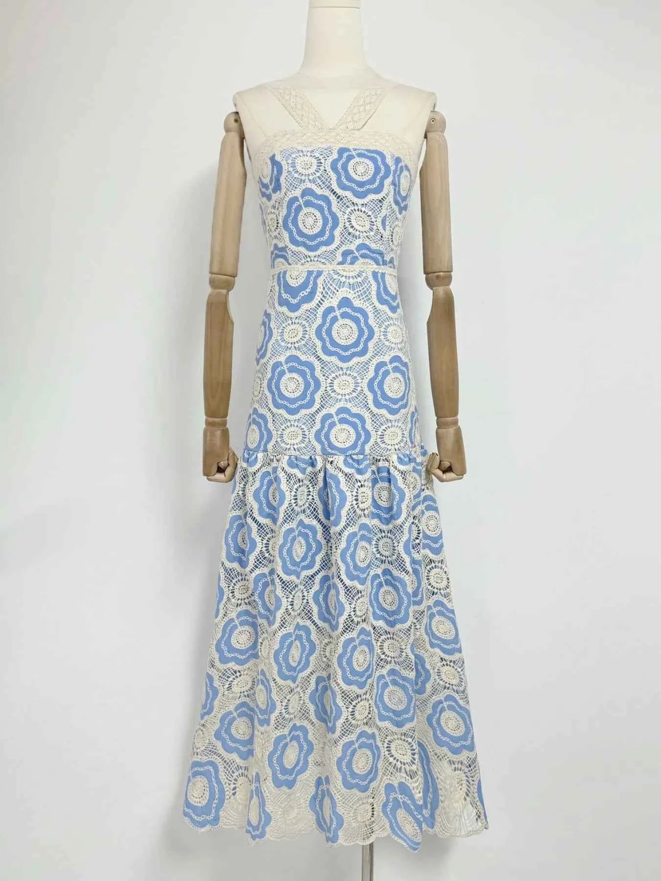 women_fashion - littlescollectionCotton dressLace Sleeveless Cotton Floral Print Tiered Long Dress