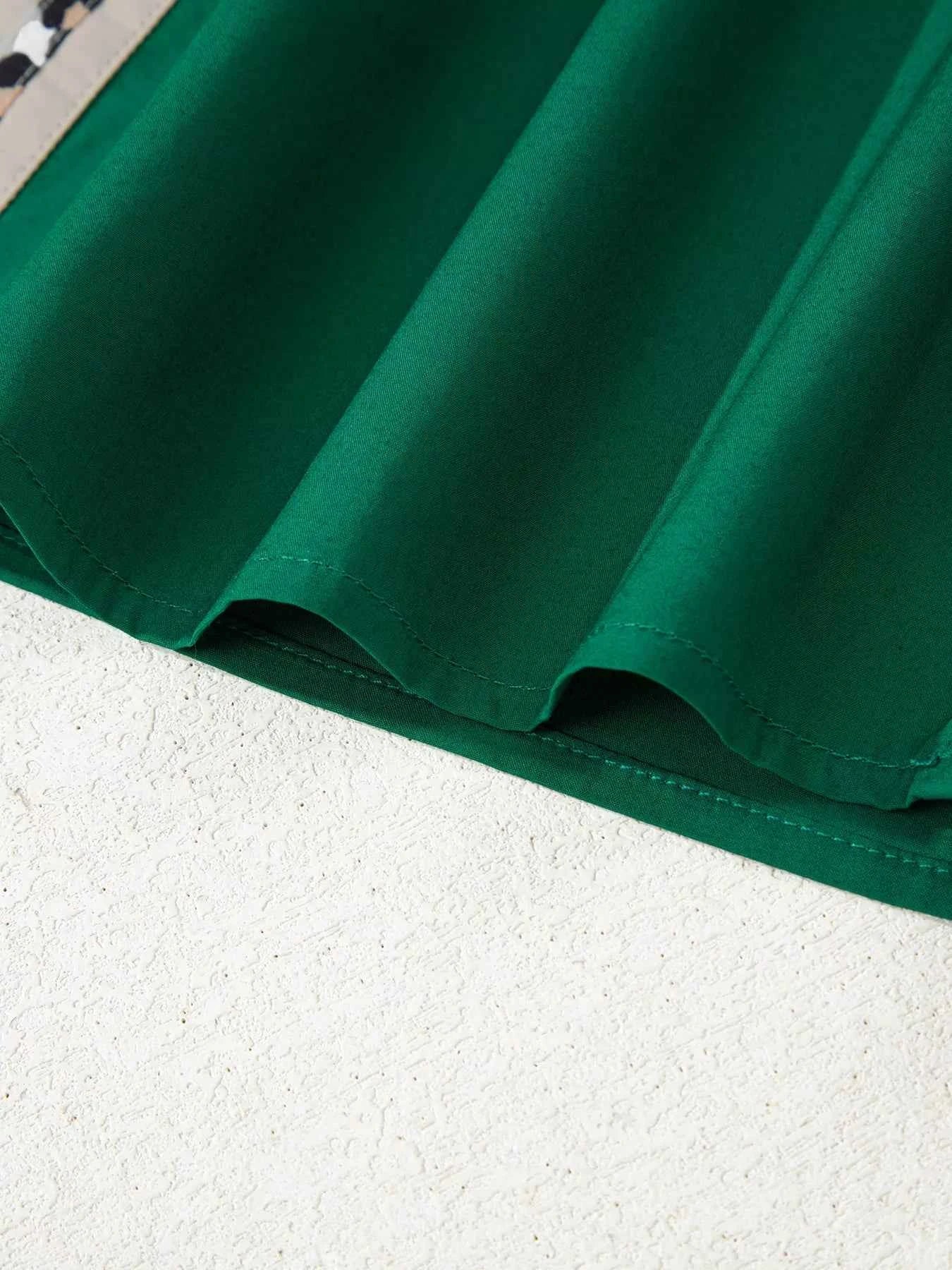 women_fashion - littlescollectionblousePuffy Flounce Sleeve Leopard Trim Green Cotton BlouseSYNZ