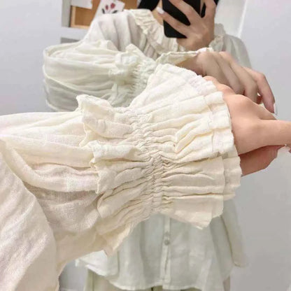 Romantic movement, Flowing Oversized Linen Effortless Blouse ruffel
